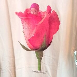 Gorgeous Anne Geddes Vintage Baby In Rose Flower Oversize T-shirt  L 🌷👶🌷👶🌷